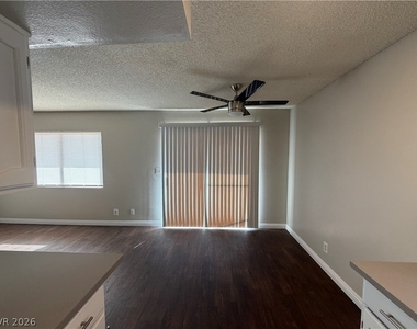 5188 Garden Lane - Photo Thumbnail 10