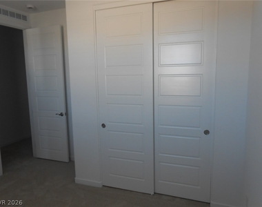 1025 Copper Robin Street - Photo Thumbnail 21