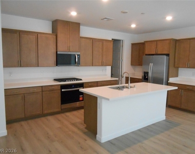 1025 Copper Robin Street - Photo Thumbnail 1