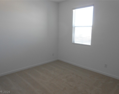 1025 Copper Robin Street - Photo Thumbnail 19