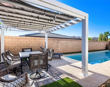 10952 Sophie Mound Street - Photo Thumbnail 24