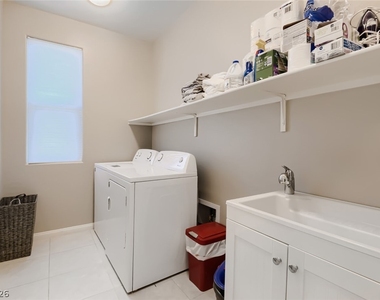 10952 Sophie Mound Street - Photo Thumbnail 21