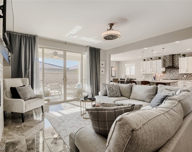 10952 Sophie Mound Street - Photo Thumbnail 6