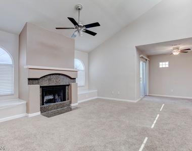 9325 W Desert Inn Road - Photo Thumbnail 1