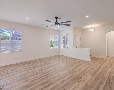2609 Country Mile Drive - Photo Thumbnail 7