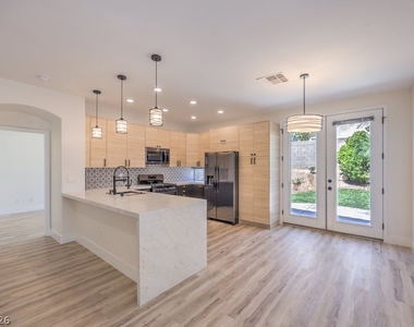 2609 Country Mile Drive - Photo Thumbnail 11