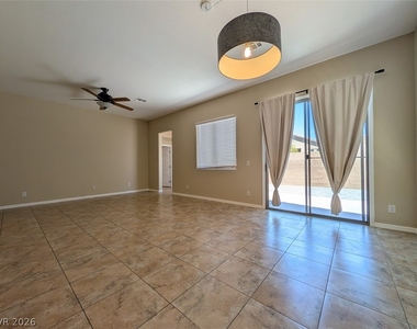1032 Via Canale Drive - Photo Thumbnail 4