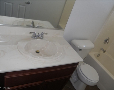 6211 Blushing Willow Street - Photo Thumbnail 22