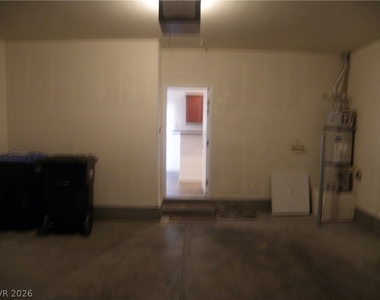 6211 Blushing Willow Street - Photo Thumbnail 25