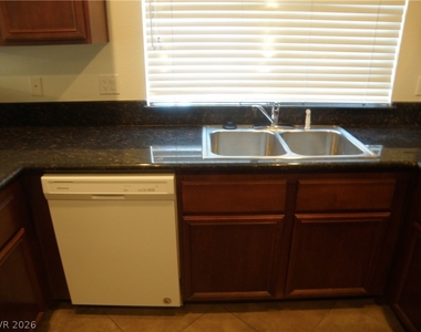 6211 Blushing Willow Street - Photo Thumbnail 5