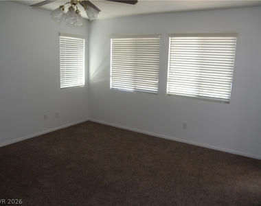 6211 Blushing Willow Street - Photo Thumbnail 11