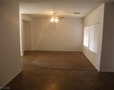 6211 Blushing Willow Street - Photo Thumbnail 12