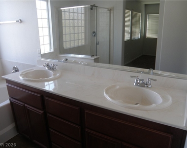 6211 Blushing Willow Street - Photo Thumbnail 36