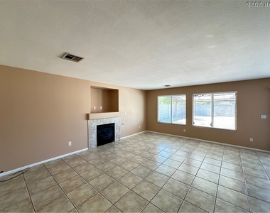 4711 Thackerville Avenue - Photo Thumbnail 7