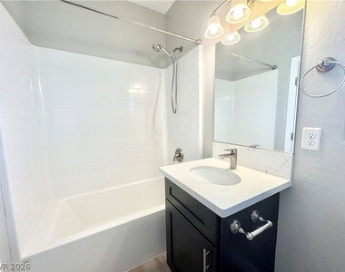 2080 S Highland Avenue - Photo Thumbnail 13