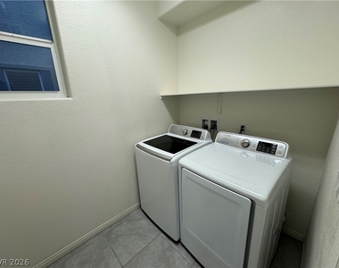 7318 Tunnel View Court - Photo Thumbnail 17