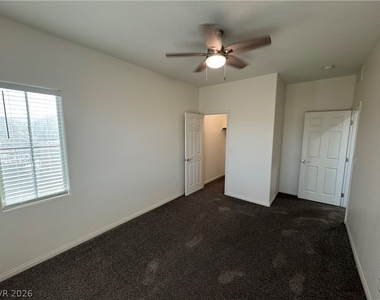 7318 Tunnel View Court - Photo Thumbnail 24