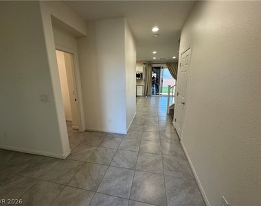 7318 Tunnel View Court - Photo Thumbnail 1