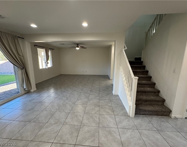 7318 Tunnel View Court - Photo Thumbnail 11