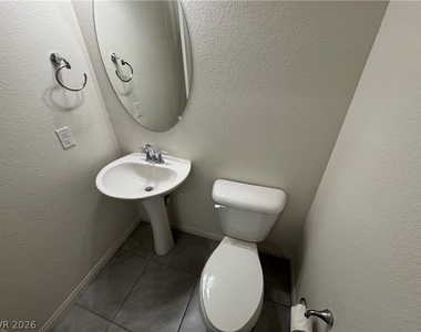 7318 Tunnel View Court - Photo Thumbnail 4