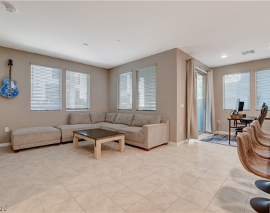 11238 Essence Point Avenue - Photo Thumbnail 10