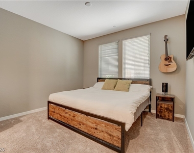11238 Essence Point Avenue - Photo Thumbnail 26