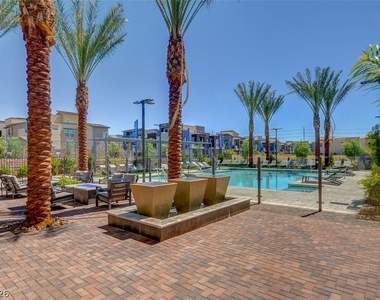 11238 Essence Point Avenue - Photo Thumbnail 43