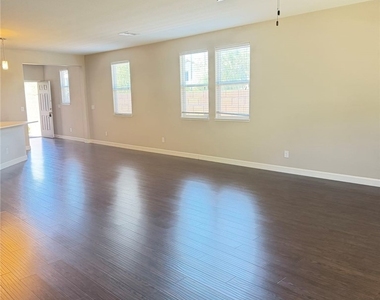 706 Topocoba Street - Photo Thumbnail 1