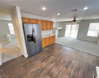 3237 Little Stream Street - Photo Thumbnail 14