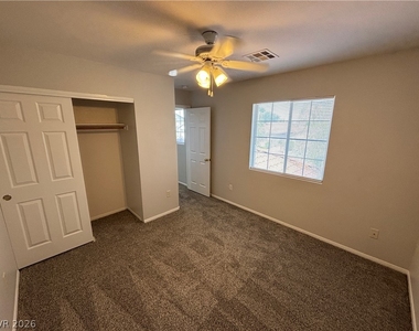 3237 Little Stream Street - Photo Thumbnail 20