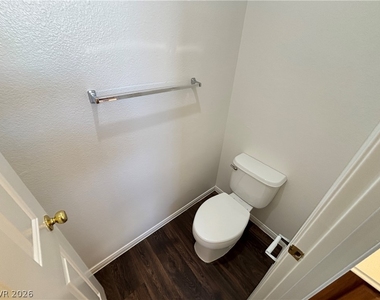 3237 Little Stream Street - Photo Thumbnail 33