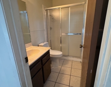 3001 King Midas Way - Photo Thumbnail 11