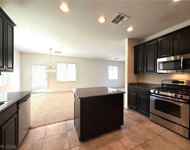 757 Calamus Palm Place - Photo Thumbnail 7