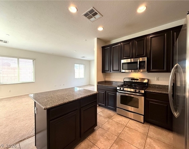 757 Calamus Palm Place - Photo Thumbnail 6