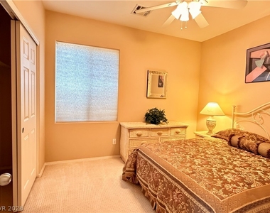 9230 Sapphire Hills Court - Photo Thumbnail 5