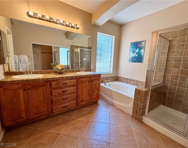 9230 Sapphire Hills Court - Photo Thumbnail 11