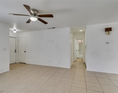 5847 Alcott Avenue - Photo Thumbnail 7