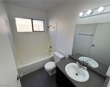 6940 Hopkins Drive - Photo Thumbnail 10