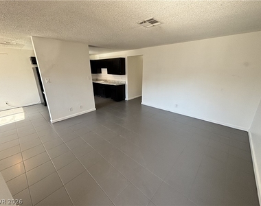 6940 Hopkins Drive - Photo Thumbnail 2