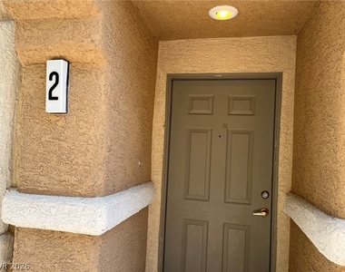 3213 Regal Swan Place - Photo Thumbnail 1