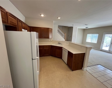 3213 Regal Swan Place - Photo Thumbnail 4