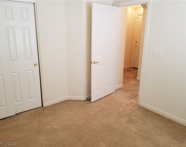 6120 Alderley Court - Photo Thumbnail 17