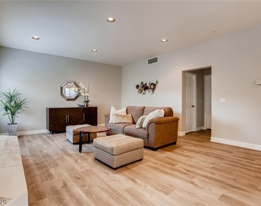 6675 Ironbound Bay - Photo Thumbnail 10
