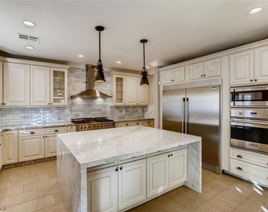 11227 Applevale Court - Photo Thumbnail 9