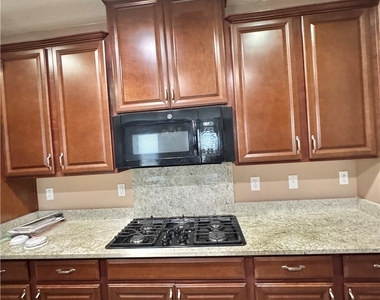 6245 Hambledon Hill Road - Photo Thumbnail 20