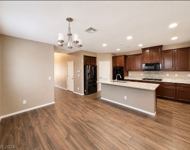 6245 Hambledon Hill Road - Photo Thumbnail 9