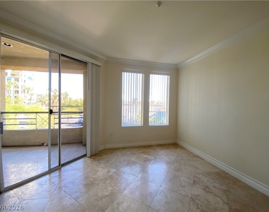 270 E Flamingo Road - Photo Thumbnail 11