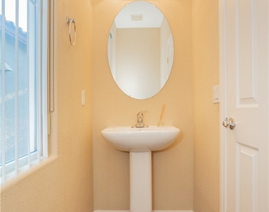 9857 Black Mulberry Street - Photo Thumbnail 19