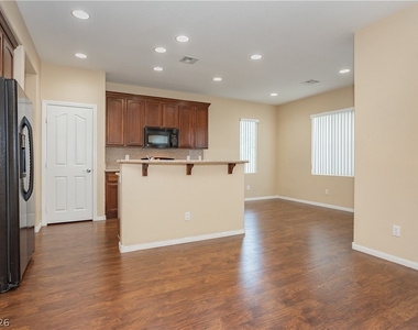 9857 Black Mulberry Street - Photo Thumbnail 11