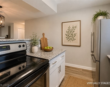 2750 S Durango Drive - Photo Thumbnail 18